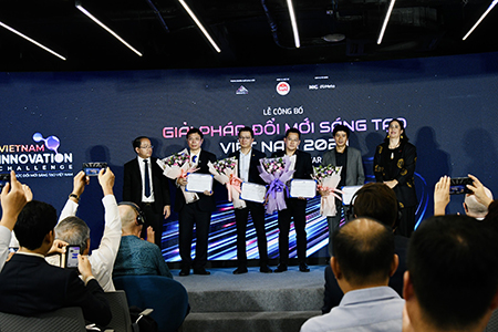 oneSME được vinh danh top 4 giải pháp đổi mới sáng tạo xuất sắc nhất Việt Nam 2023 